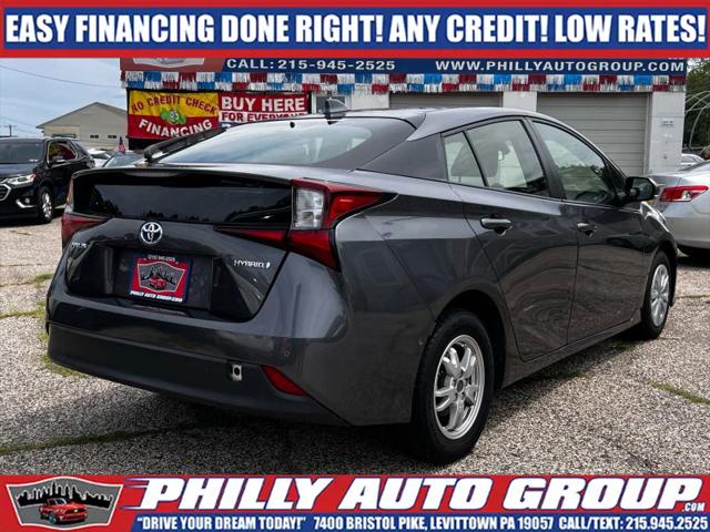 2021 Toyota Prius LE