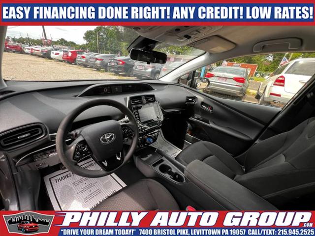 2021 Toyota Prius LE
