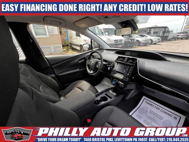 2021 Toyota Prius LE