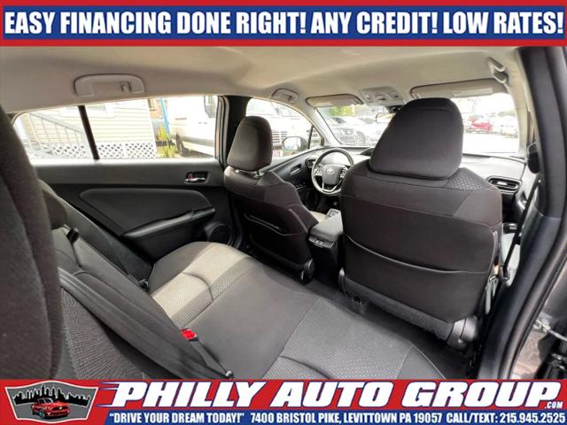2021 Toyota Prius LE
