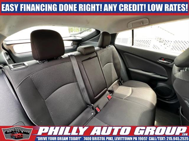2021 Toyota Prius LE
