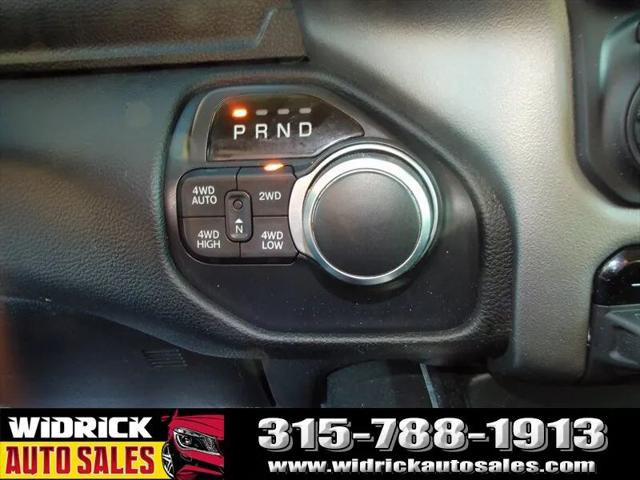 2020 Ram 1500 Big Horn Crew Cab 4x4 5'7" Box