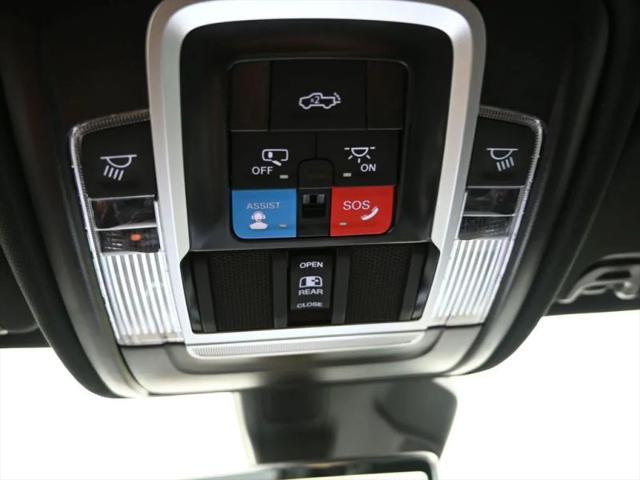 2026 Ram 1500 Rebel Crew Cab 4x4 5'7" Box