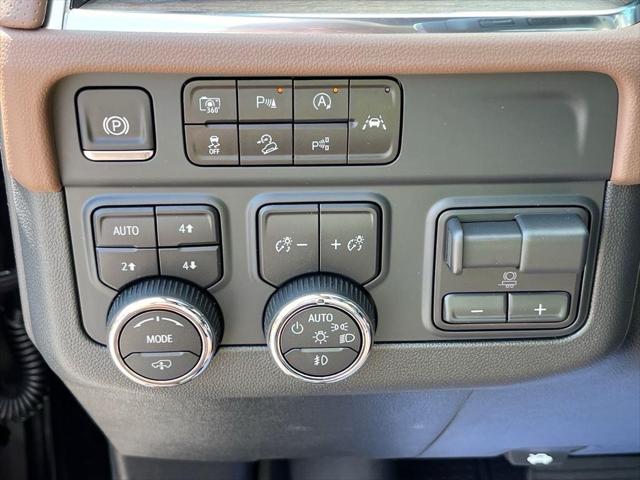 2025 Chevrolet Suburban 4WD High Country