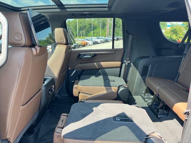 2025 Chevrolet Suburban 4WD High Country