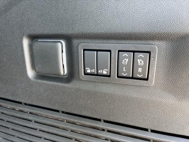 2025 Chevrolet Suburban 4WD High Country