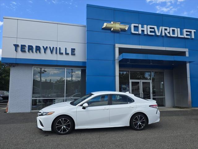 2020 Toyota Camry SE for sale in Terryville, CT