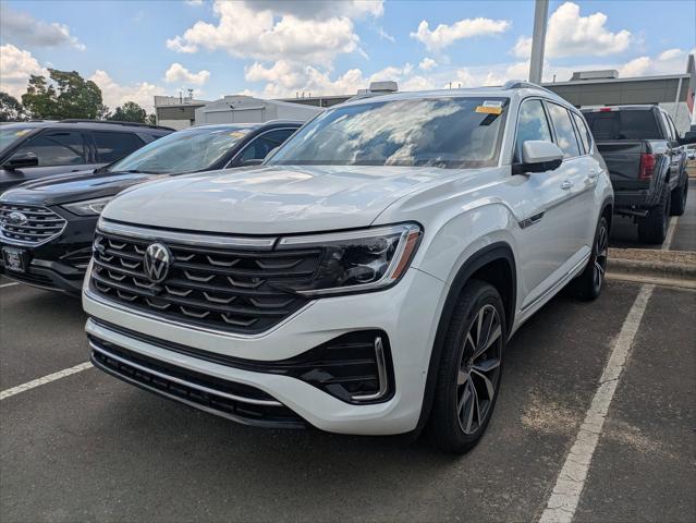 2024 Volkswagen Atlas 2.0T SEL Premium R-Line