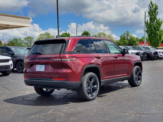 2025 Jeep Grand Cherokee Altitude X 4x4