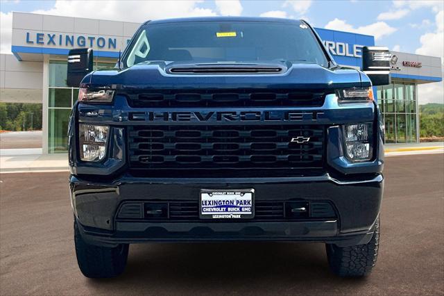 2022 Chevrolet Silverado 2500HD 4WD Crew Cab Standard Bed Custom