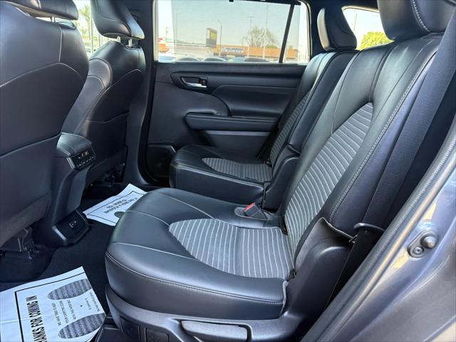 2022 Toyota Highlander XSE