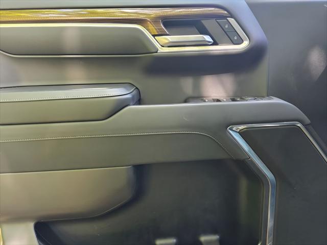 2023 Chevrolet Silverado 1500 4WD Crew Cab Standard Bed LT