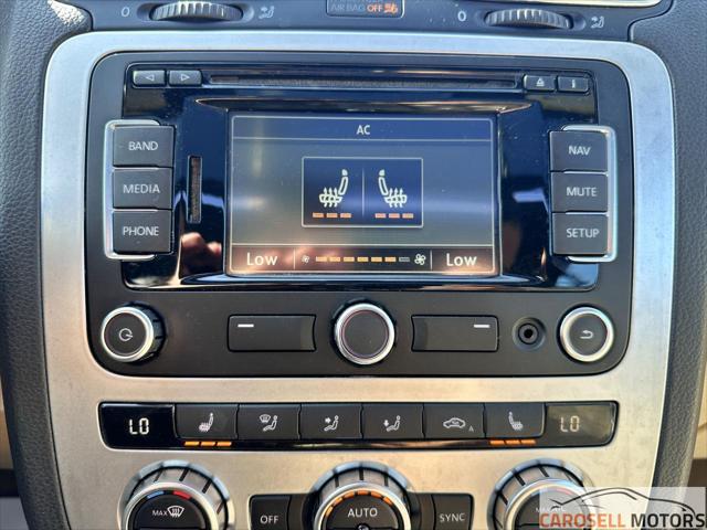 2013 Volkswagen Eos Lux