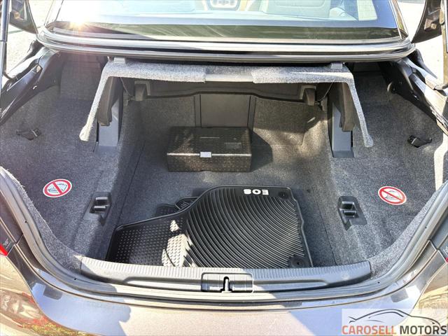 2013 Volkswagen Eos Lux