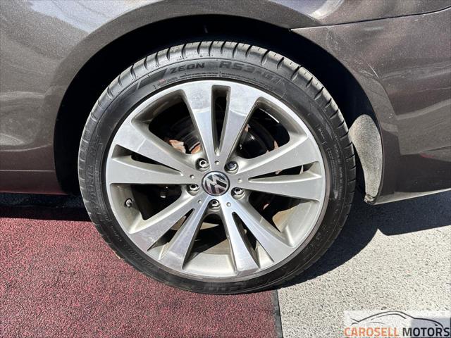 2013 Volkswagen Eos Lux