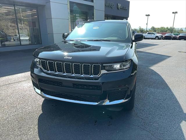 2025 Jeep Grand Cherokee GRAND CHEROKEE L LAREDO X 4X4