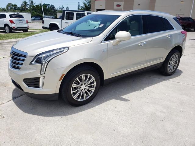 2017 Cadillac XT5 Luxury