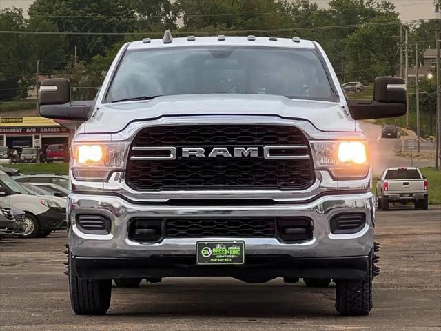 2024 Ram 3500 Tradesman Crew Cab 4x4 8' Box