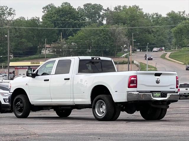 2024 Ram 3500 Tradesman Crew Cab 4x4 8' Box