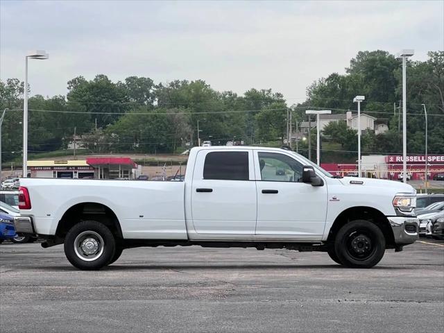 2024 Ram 3500 Tradesman Crew Cab 4x4 8' Box