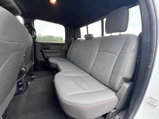 2024 Ram 3500 Tradesman Crew Cab 4x4 8' Box
