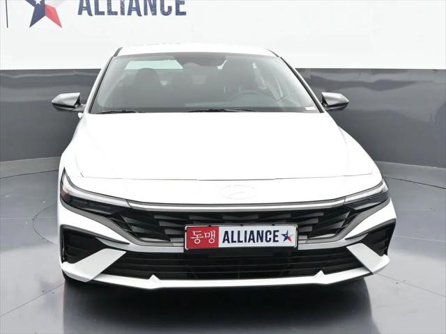 2025 Hyundai Elantra Hybrid SEL Sport