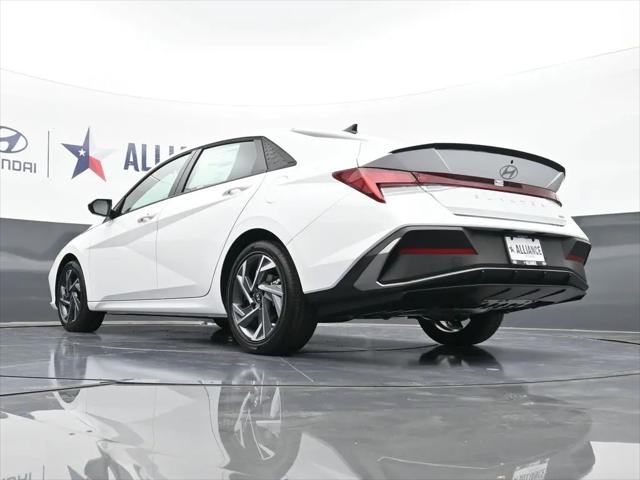 2025 Hyundai Elantra Hybrid SEL Sport