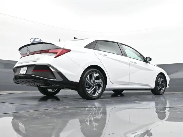 2025 Hyundai Elantra Hybrid SEL Sport