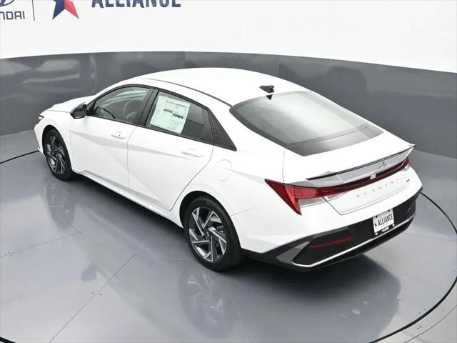 2025 Hyundai Elantra Hybrid SEL Sport
