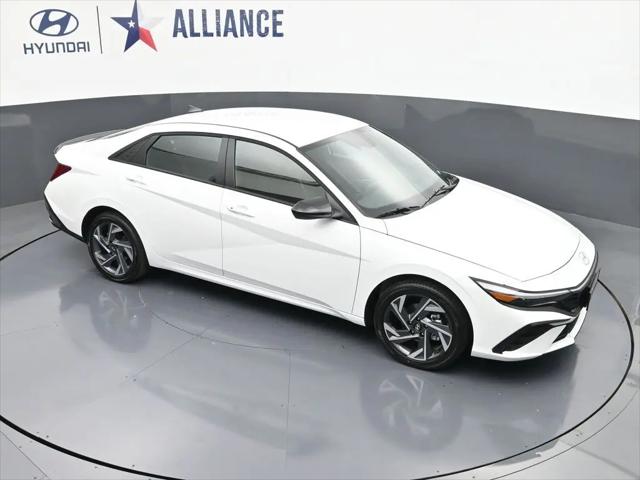 2025 Hyundai Elantra Hybrid SEL Sport
