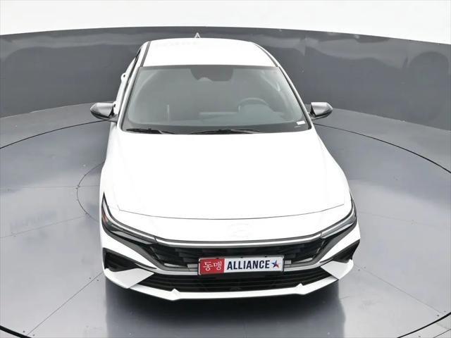2025 Hyundai Elantra Hybrid SEL Sport