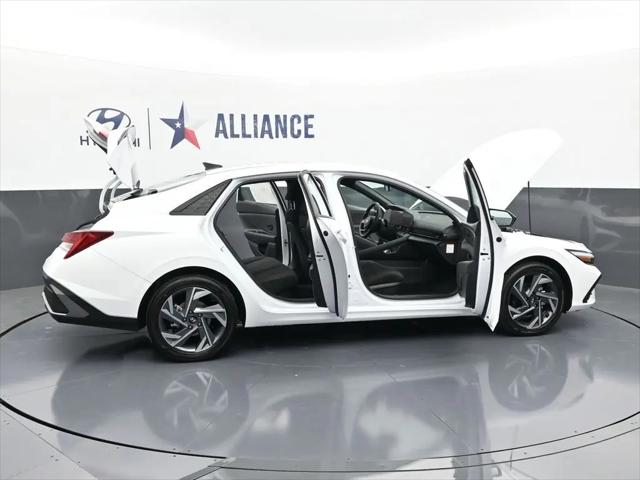 2025 Hyundai Elantra Hybrid SEL Sport