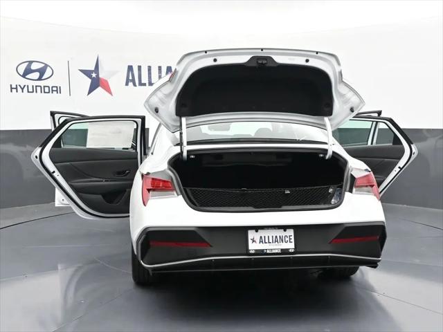 2025 Hyundai Elantra Hybrid SEL Sport