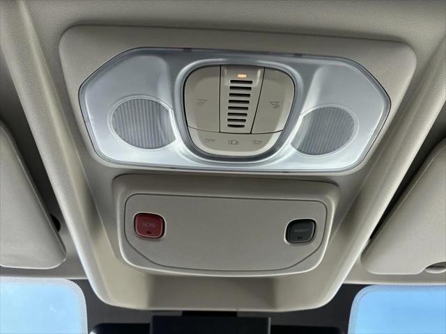 2025 Ram ProMaster 2500 Cargo Van Tradesman High Roof 159" WB w/Pass Seat