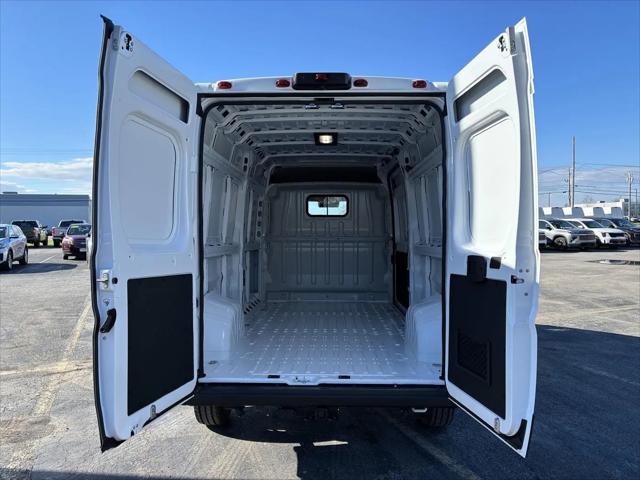 2025 Ram ProMaster 2500 Cargo Van Tradesman High Roof 159" WB w/Pass Seat