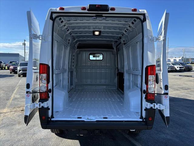 2025 Ram ProMaster 2500 Cargo Van Tradesman High Roof 159" WB w/Pass Seat