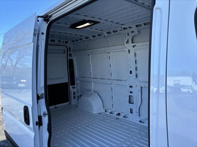 2025 Ram ProMaster 2500 Cargo Van Tradesman High Roof 159" WB w/Pass Seat