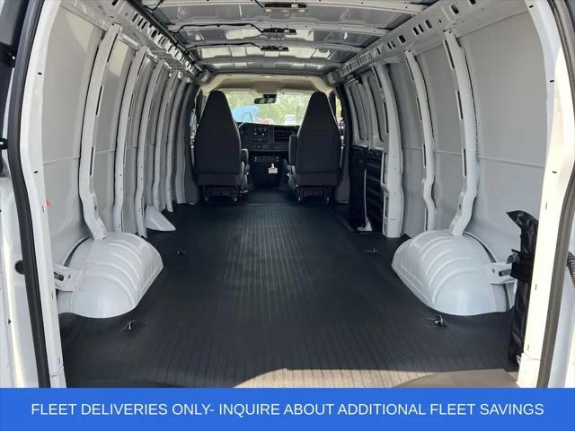 2025 Chevrolet Express Cargo Van RWD 3500 Extended Wheelbase WT