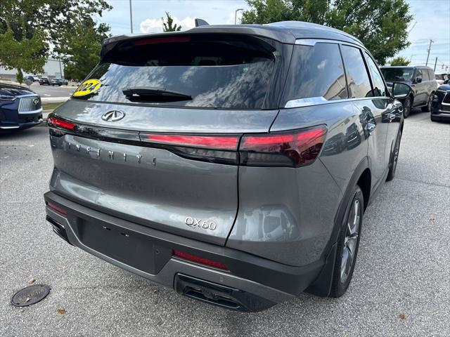2024 INFINITI QX60 LUXE