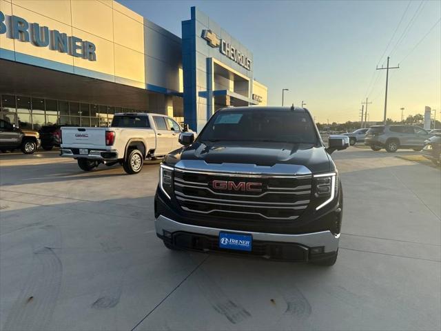 2023 GMC Sierra 1500 4WD Crew Cab Short Box SLT