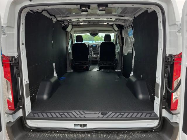2025 Ford Transit Cargo Van T-150