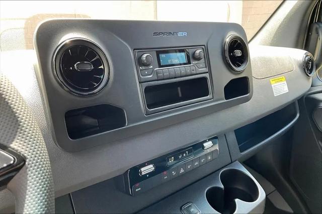 2025 Mercedes-Benz Sprinter 3500 High Roof 4-Cyl Diesel HO