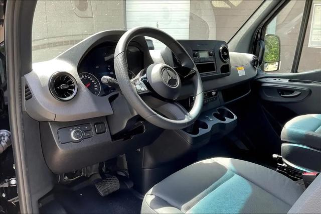 2025 Mercedes-Benz Sprinter 3500 High Roof 4-Cyl Diesel HO