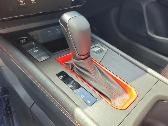 2025 Nissan Kicks SR FWD