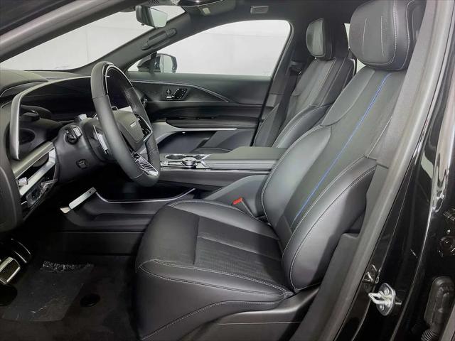 2026 Cadillac iQ V-Series w/1SV