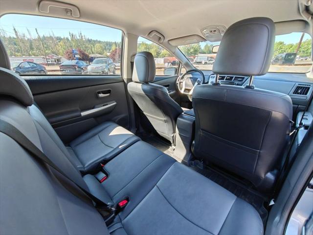 2013 Toyota Prius v Five