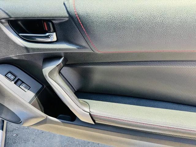2013 Scion FR-S Base
