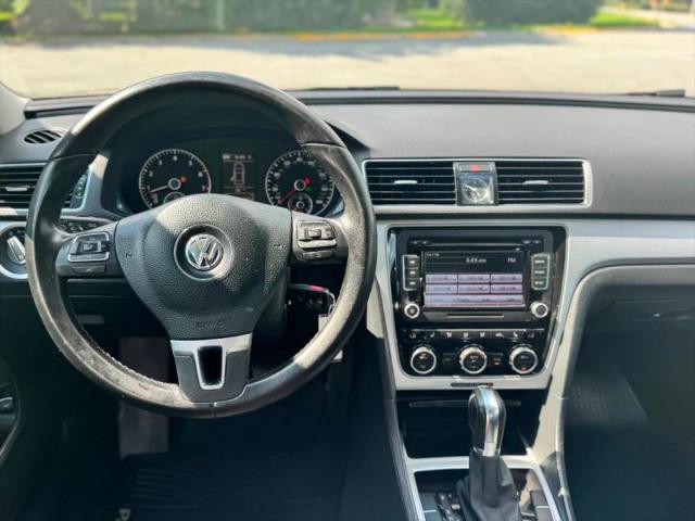 2012 Volkswagen Passat 2.5L SE