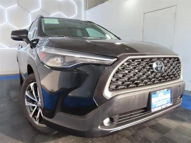 2024 Toyota Corolla Cross XLE