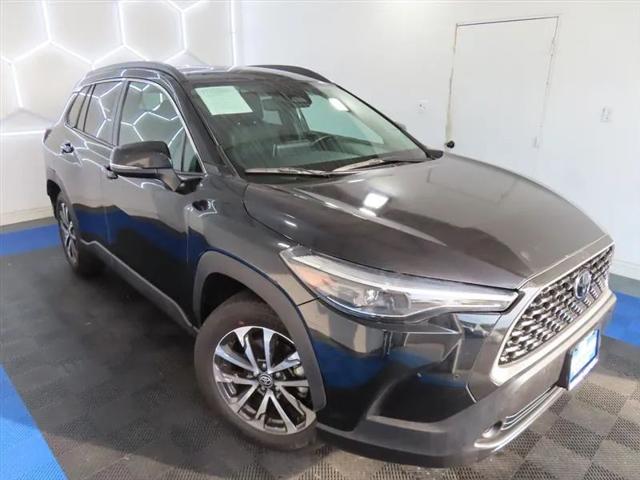 2024 Toyota Corolla Cross XLE